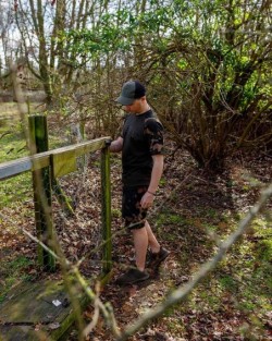 Khaki Camo Outline T-Shirt M