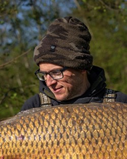 LE Klassic Beanie Olive