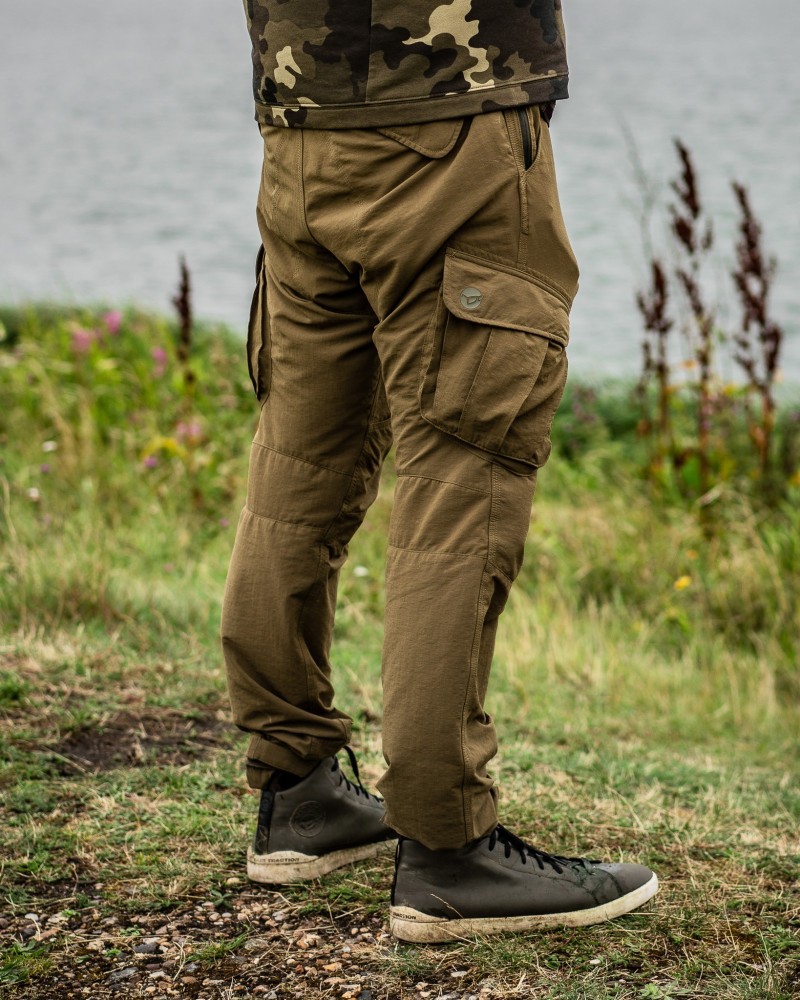 Kore- Original Kombats Military Olive S