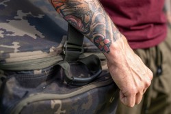 Compac X-Large Carryall Dark Kamo