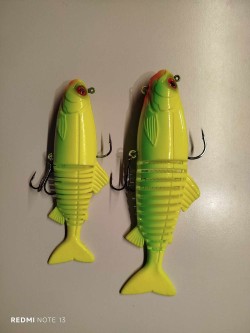 REPLICANT JOINTED 18CM GALAXIE CHART