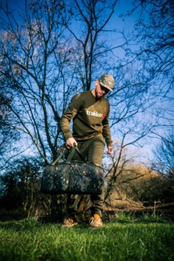 Trakker NXC Camo Pro Carryall Medium
