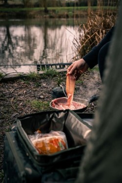 Trakker NXC Camo Chilla Session Food Bag