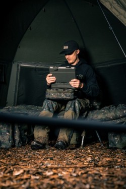 Trakker NXC Camo Rig-R Box