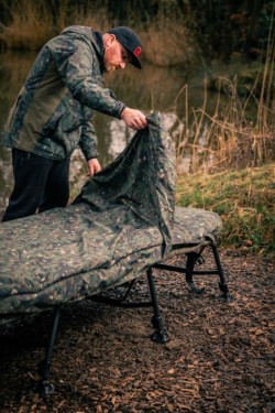 Trakker RLX Bed Cover Wide Camo