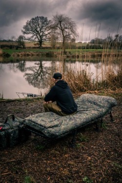 Trakker RLX 6 Camo Bed System