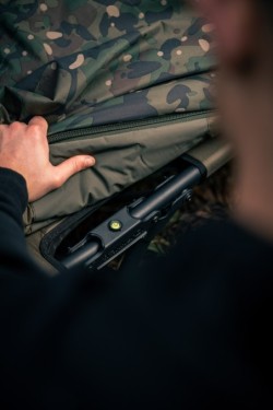Trakker RLX 6 Camo Bed System