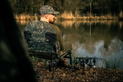Trakker Levelite Transformer Chair Camo