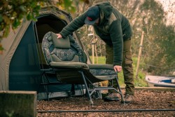 Trakker Levelite Camo Colossus Chair