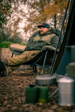 Trakker Levelite Camo Colossus Chair